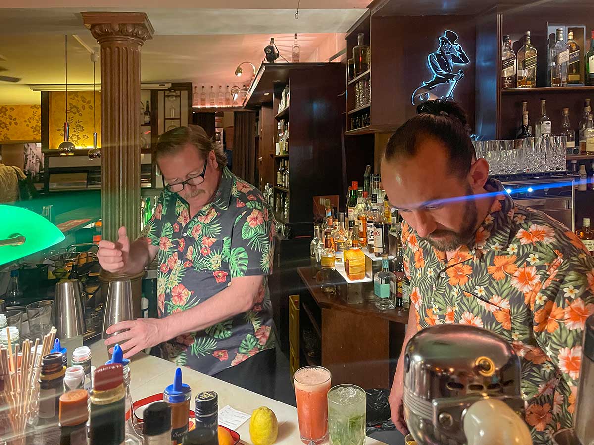 Bar Europa Team